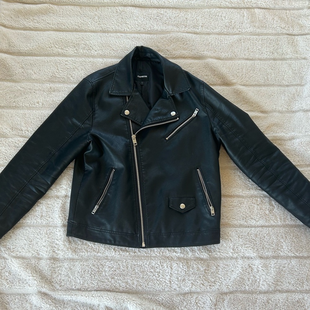 Mens faux leather jacket. Medium. Used. Express.